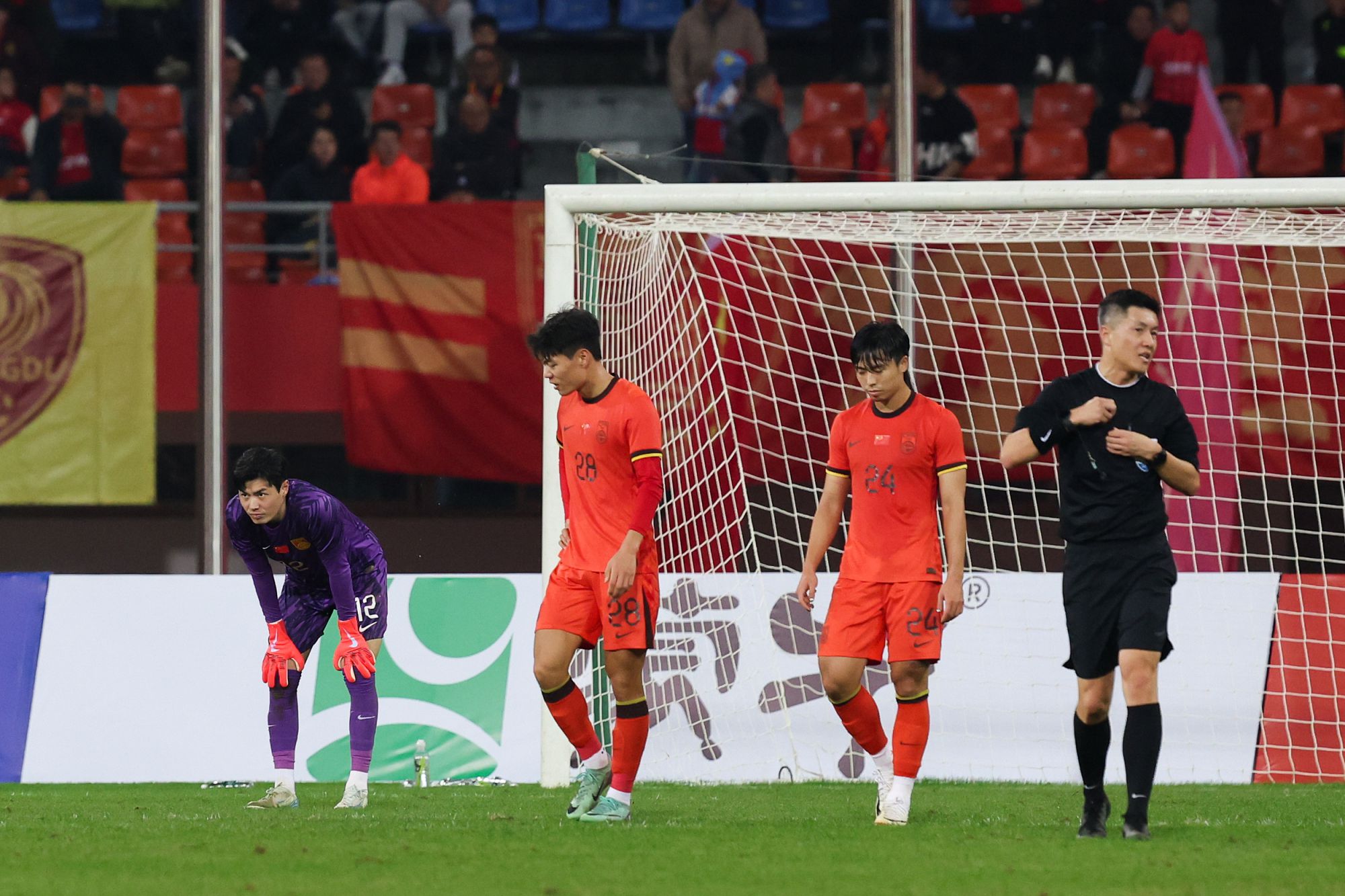 ฟุตบอลทีมชาติ U22 แพ้เวียดนาม ทีมชาติแพ้เวียดนามอีกครั้งหลังรอบคัดเลือกฟุตบอลโลก 2022