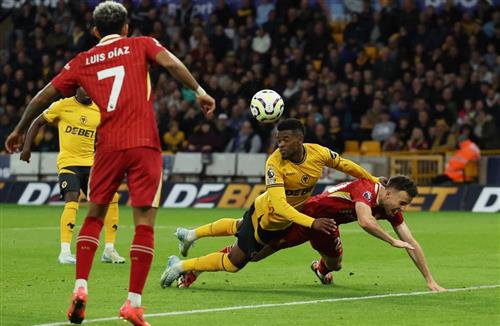 วูล์ฟส์ vs ลิเวอร์พูล