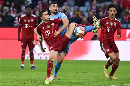 บาเยิร์น มิวนิค พบ ไฟร์บวร์ก